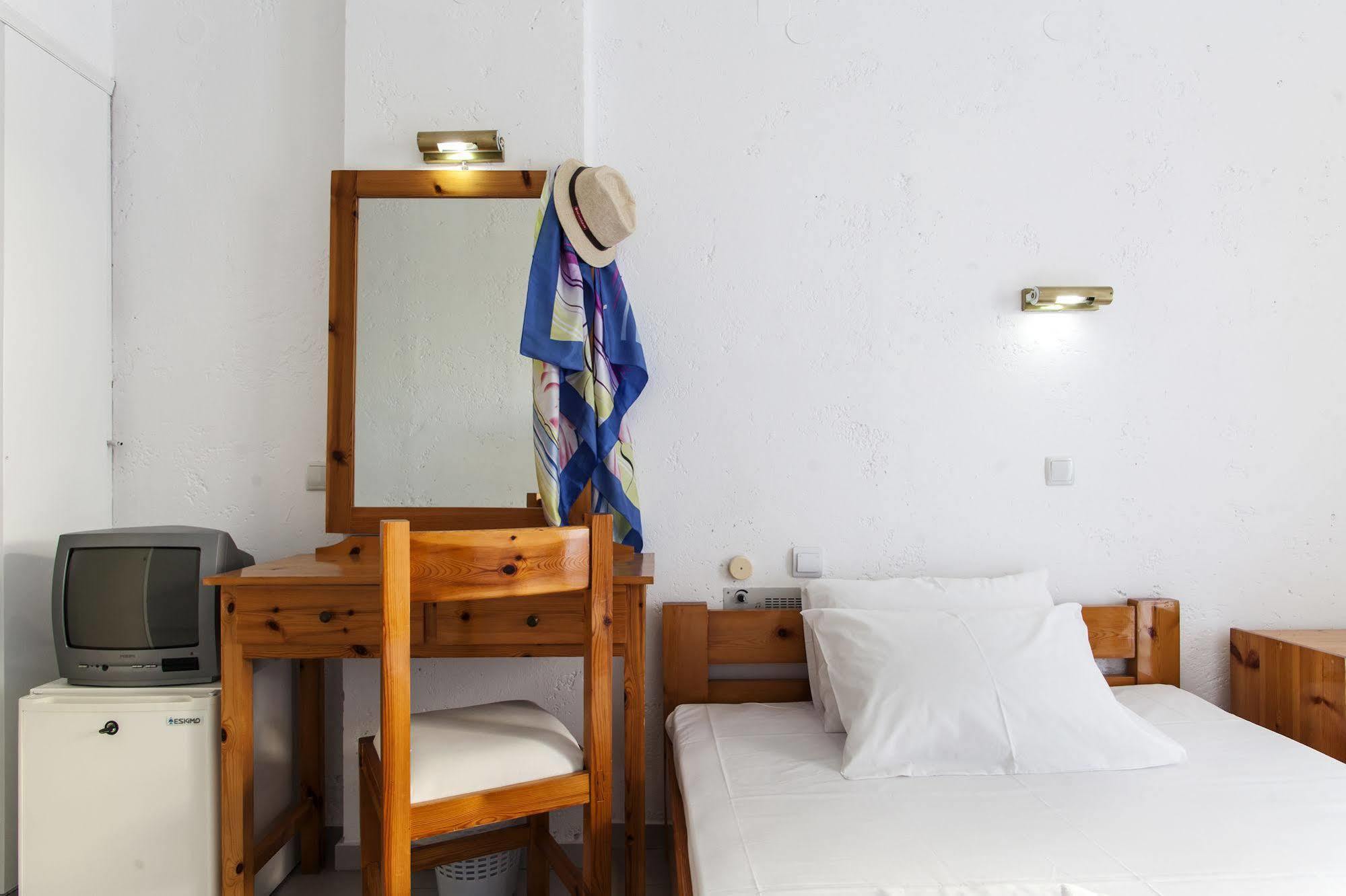 Charm Hotel, Hotel 2*